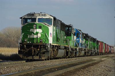 BNSF 8154 at Watts.jpg